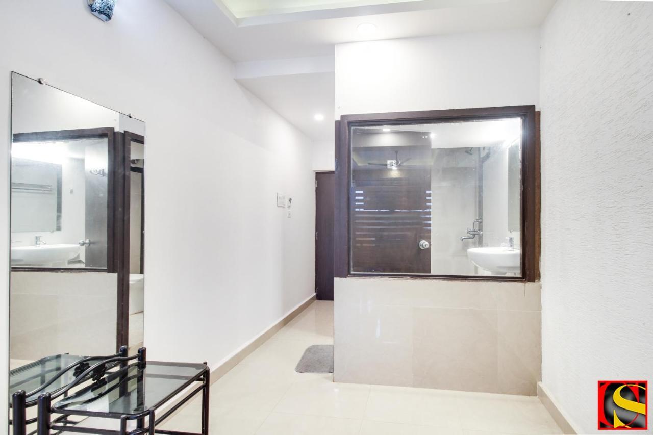 Candolim Sands Hotell Eksteriør bilde
