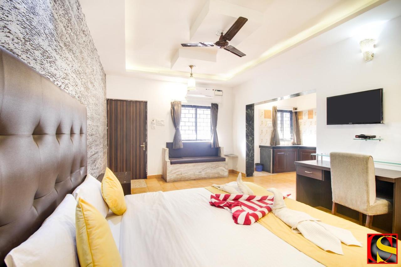 Candolim Sands Hotell Eksteriør bilde