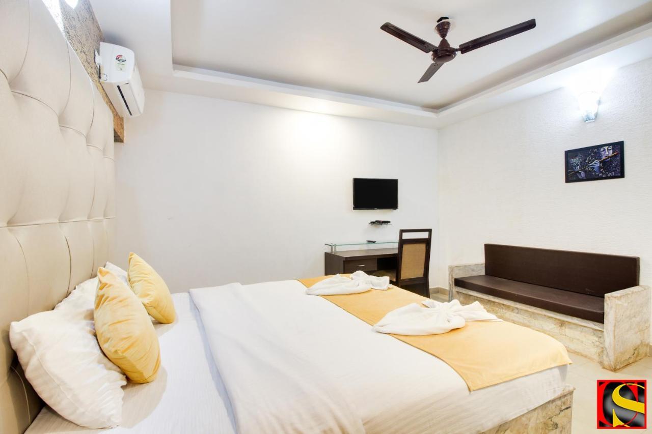 Candolim Sands Hotell Eksteriør bilde