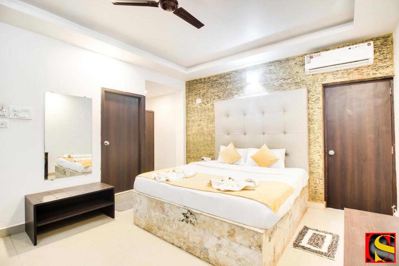 Candolim Sands Hotell Eksteriør bilde